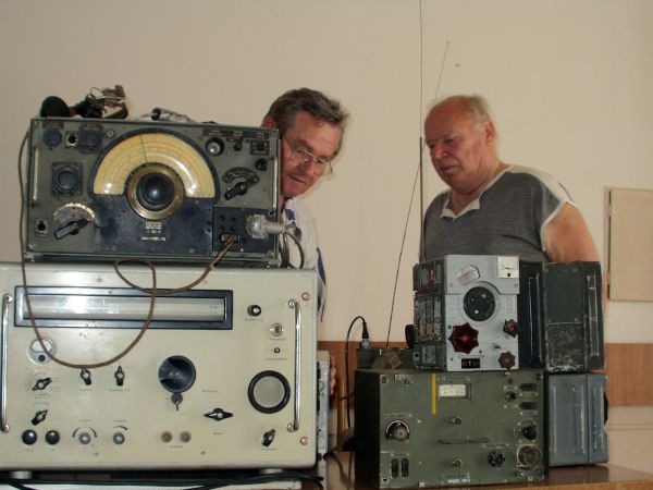 Vystava Ruzindol - OM3TC - jun. 2007